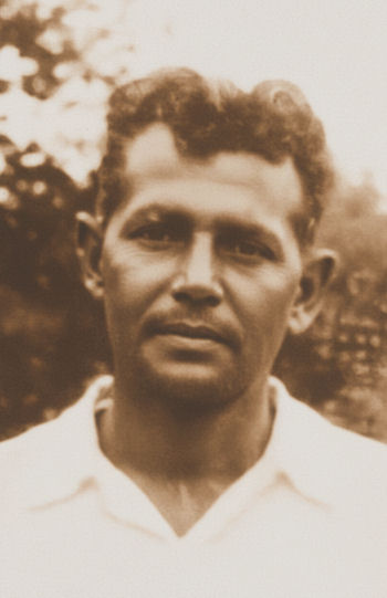 Lewis Sweller's Photo